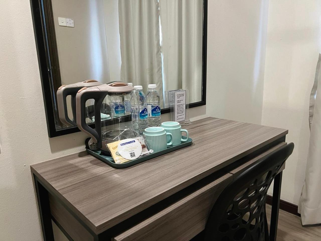 Northern Lodge Hotel 숭가이페타니 외부 사진